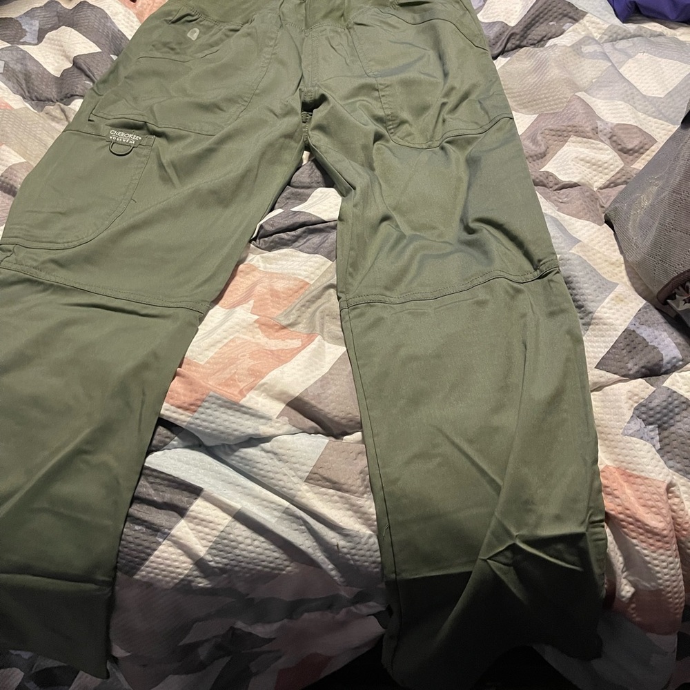 Scrub pants